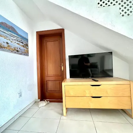 Con Piscina Privada En La Playa En Vila